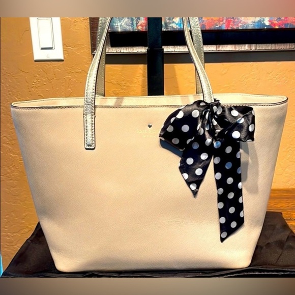 Kate Spade Handbags - KATE SPADE Cream Saffiano & Metallic Silver Leather Tote w/Twilly & Dust Bag,EUC